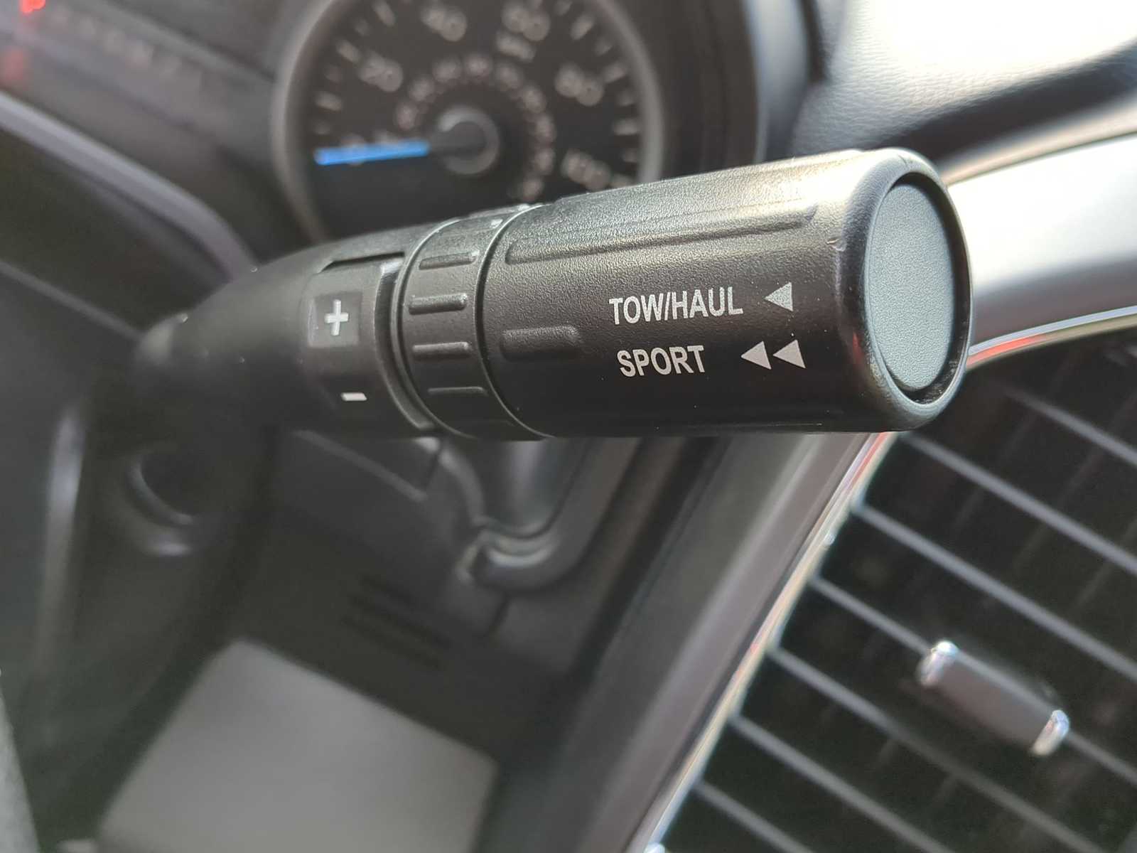 Thumbnail: 2016 Ford F-150 - 29
