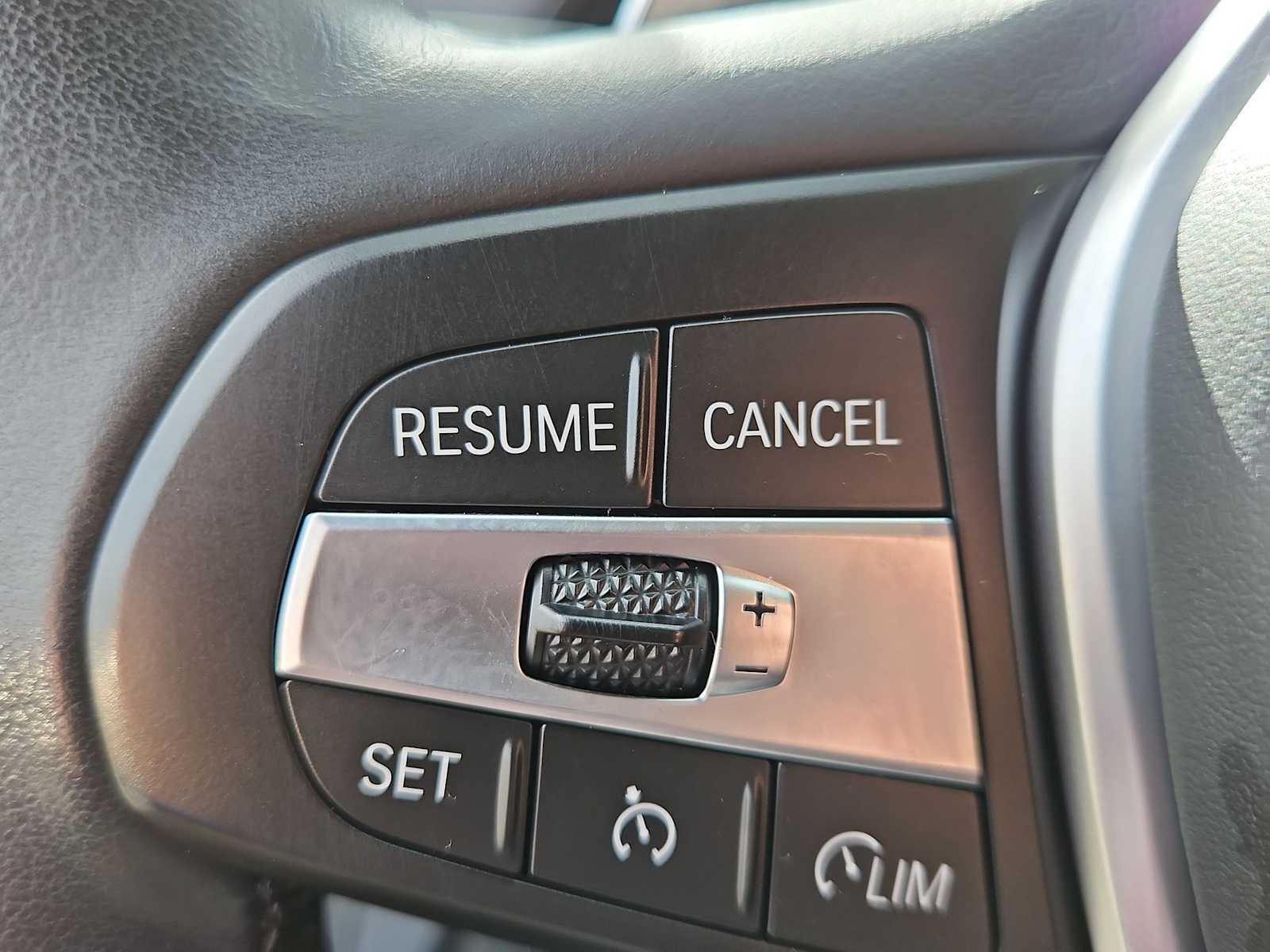 Thumbnail: 2020 BMW X5 - 23