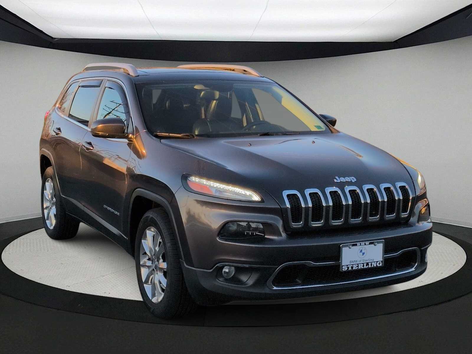 Thumbnail: 2016 Jeep Cherokee - 2