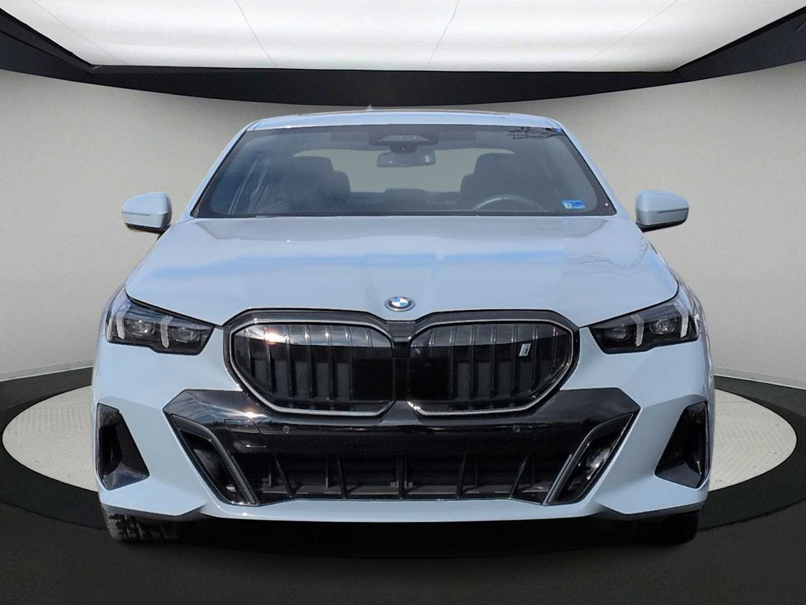 Thumbnail: 2025 BMW i5 - 3