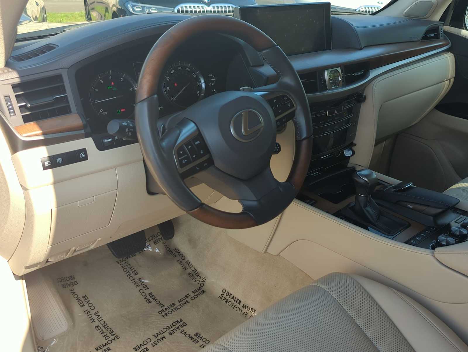 Thumbnail: 2021 Lexus LX - 16