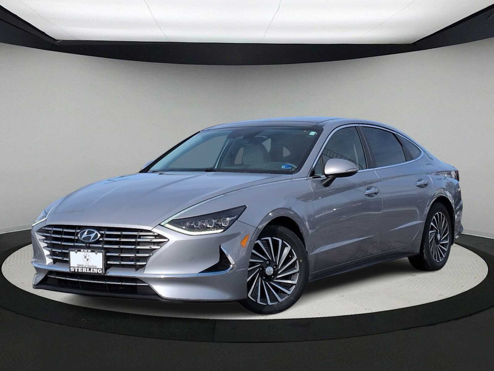 Thumbnail: 2023 Hyundai Sonata - 1