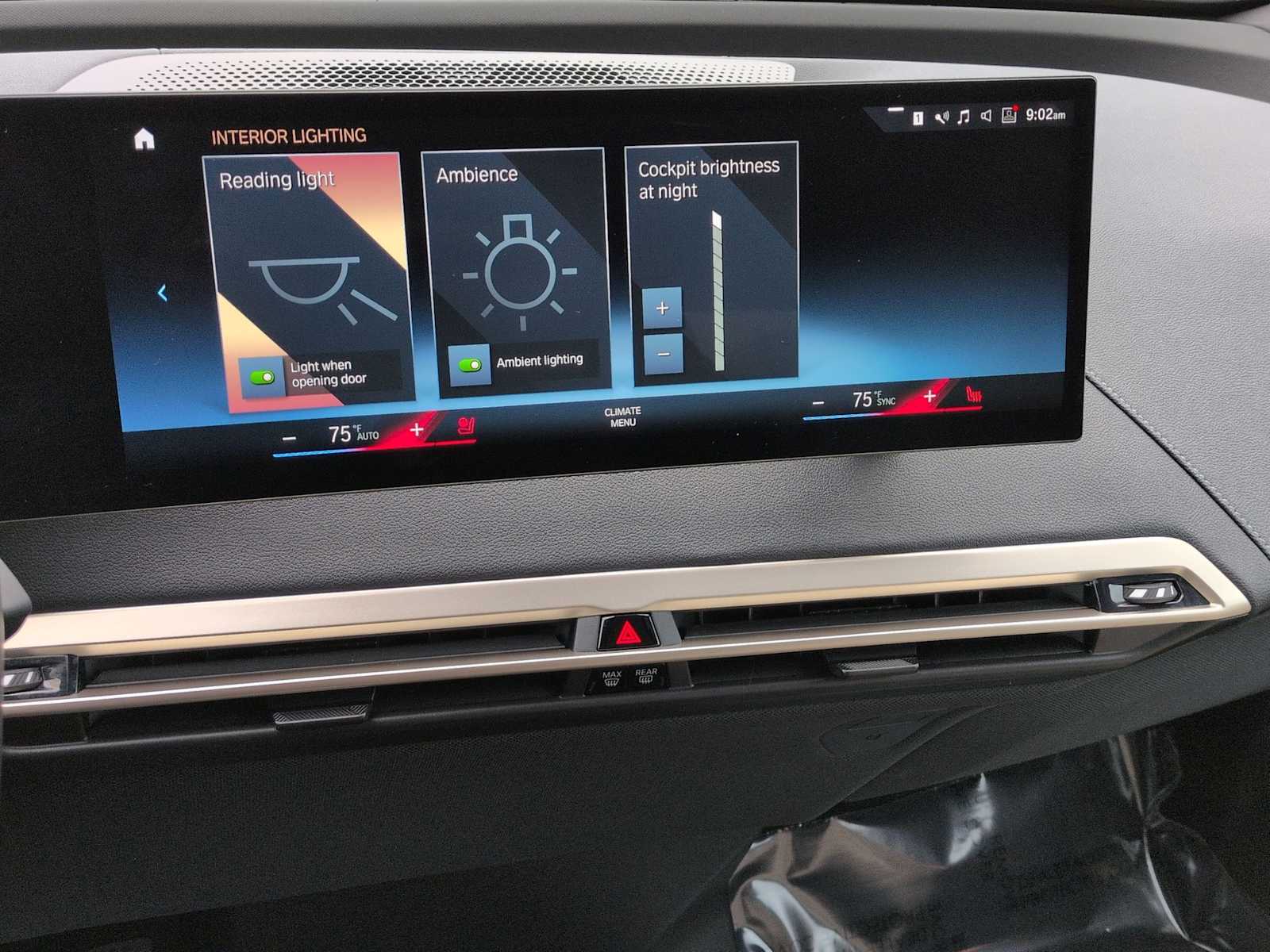 Thumbnail: 2023 BMW iX - 26