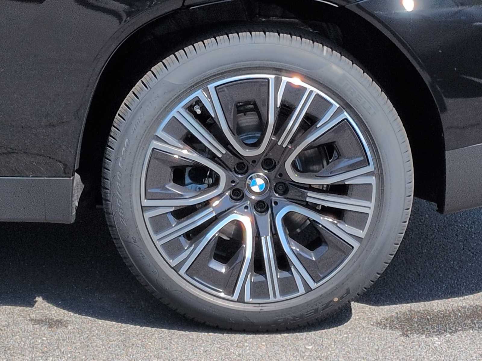 Thumbnail: 2026 BMW X3 - 14