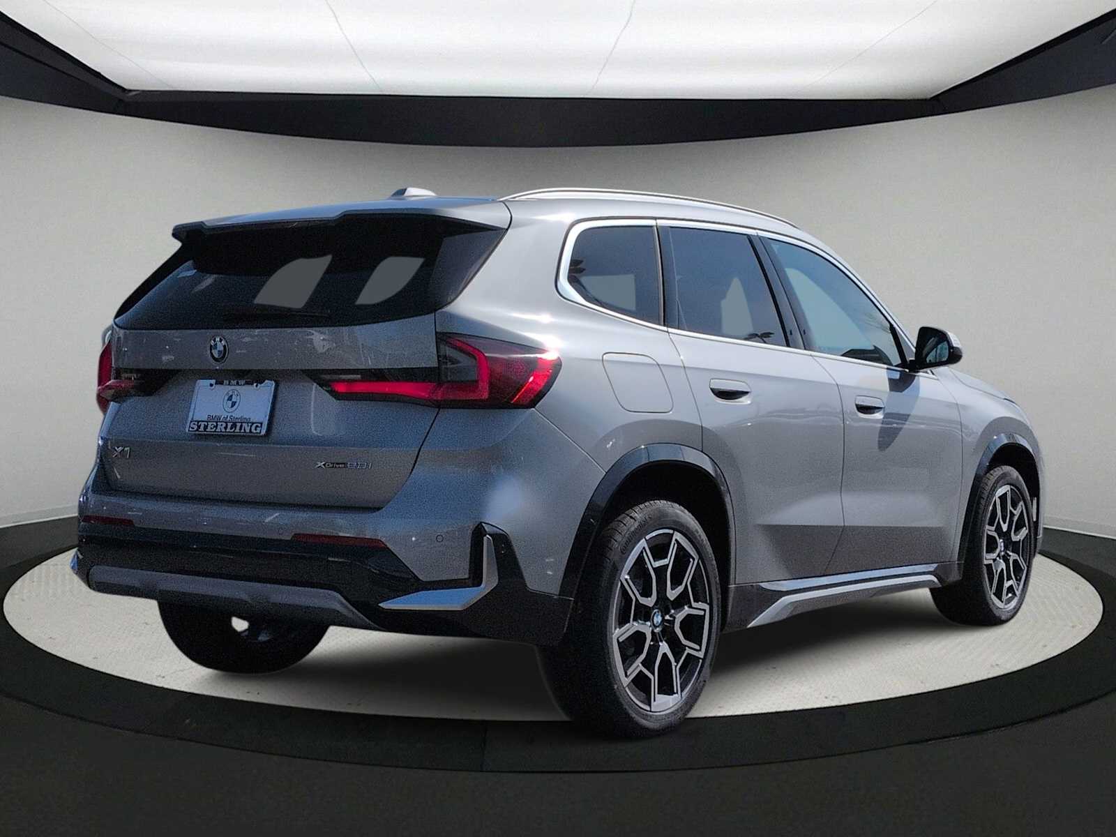 Thumbnail: 2026 BMW X1 - 8