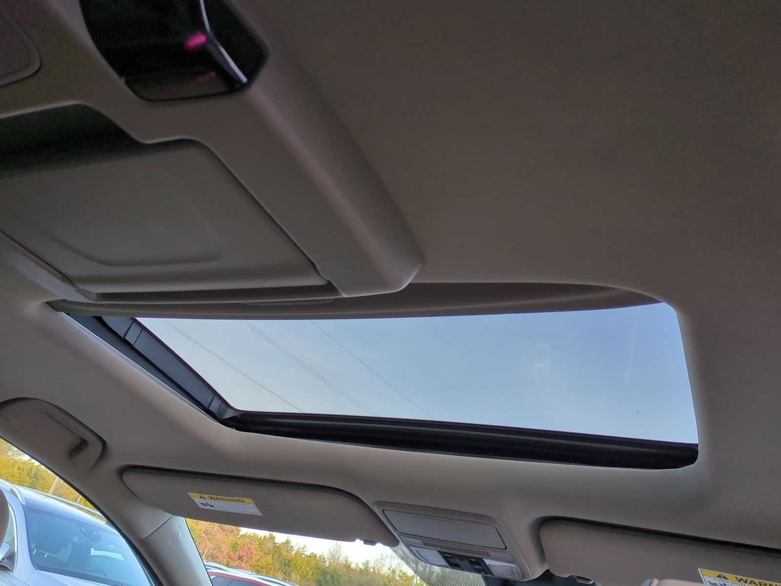 Thumbnail: 2018 Honda Odyssey - 22