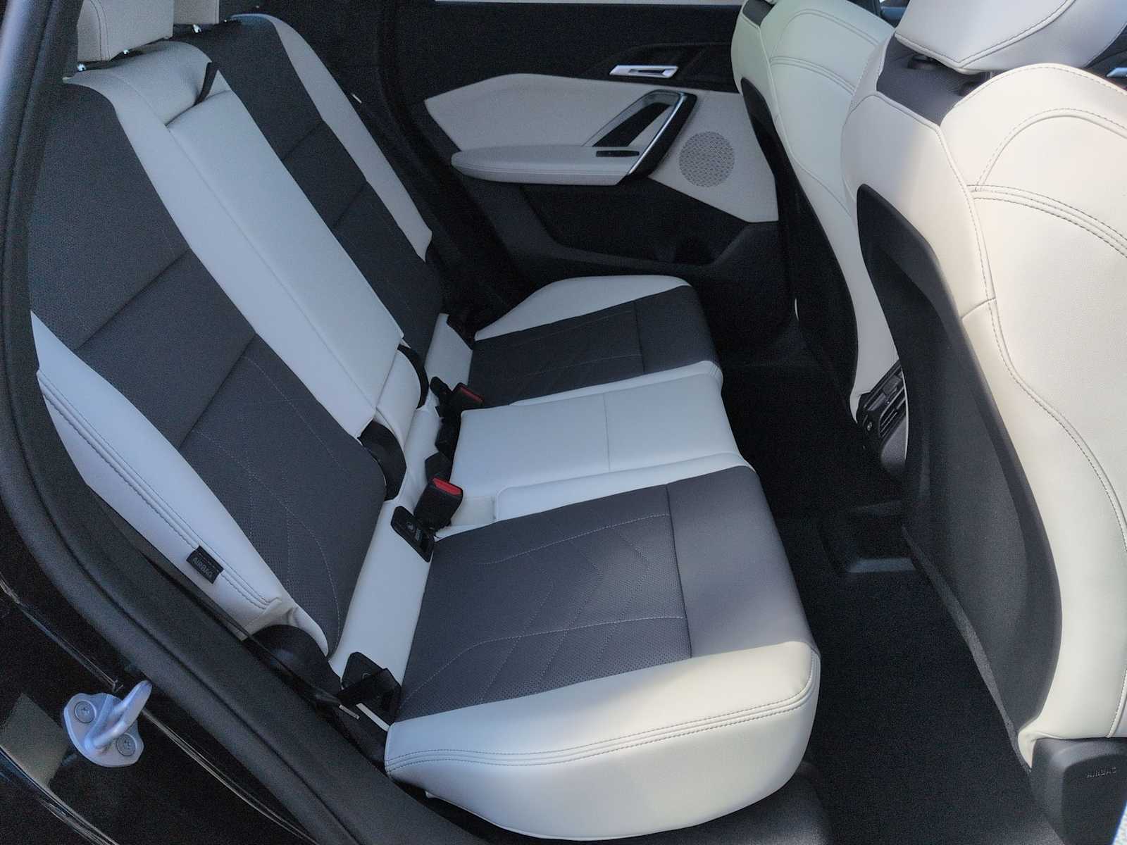 Thumbnail: 2026 BMW X1 - 22