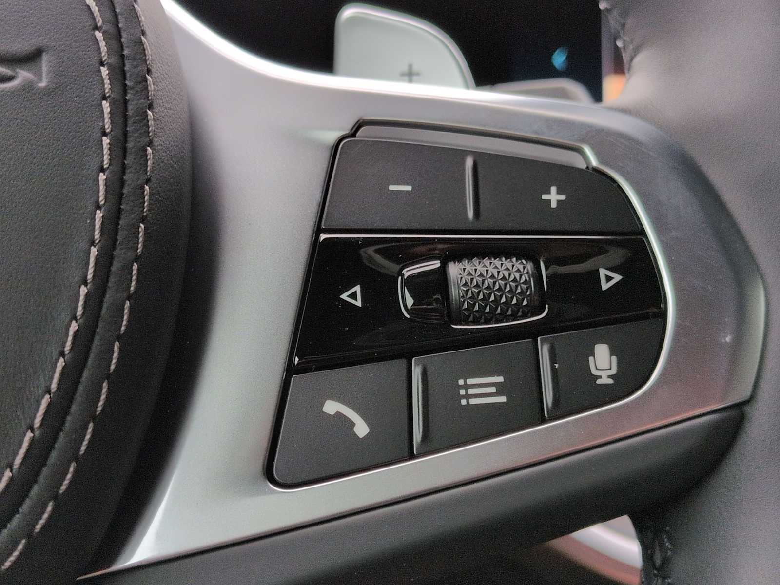 Thumbnail: 2026 BMW X5 - 27