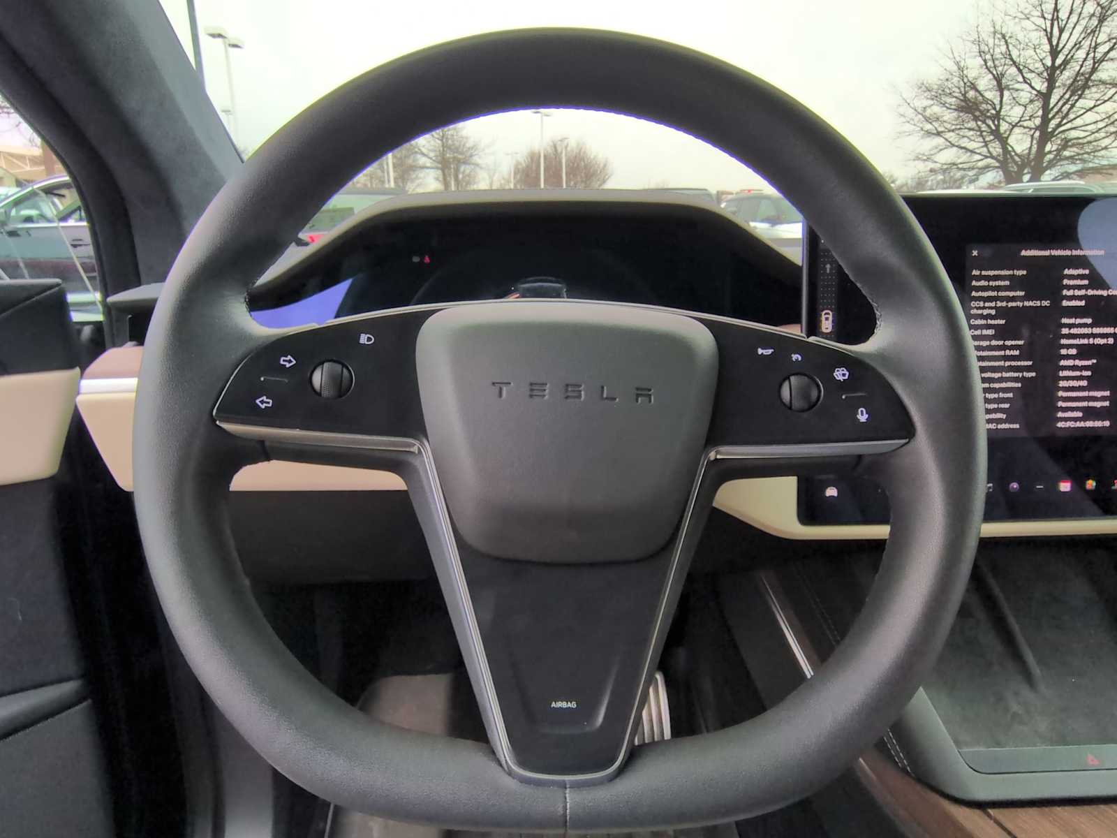 Thumbnail: 2023 Tesla Model X - 21