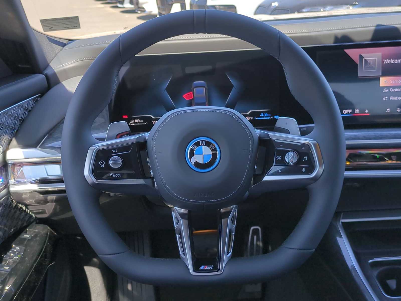 Thumbnail: 2025 BMW 7 Series - 24