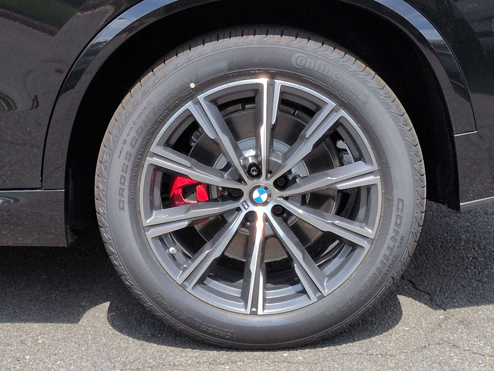 Thumbnail: 2026 BMW X5 - 14