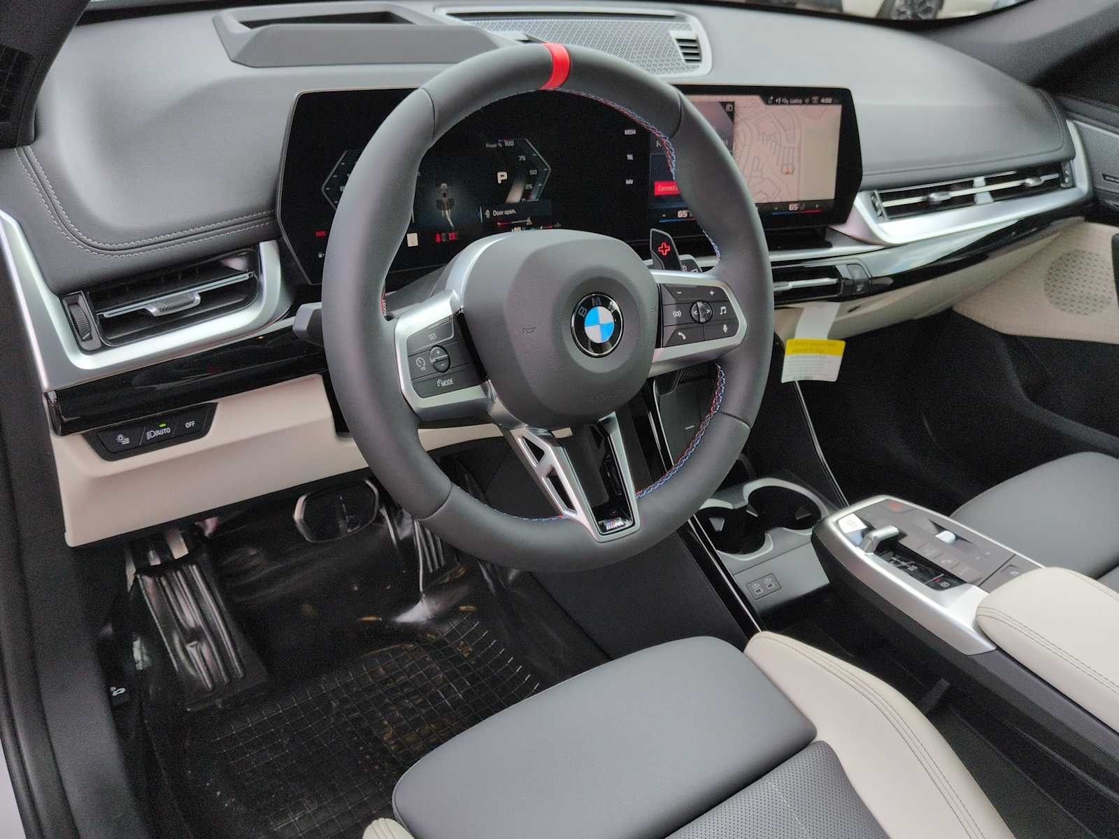 Thumbnail: 2026 BMW X1 - 10