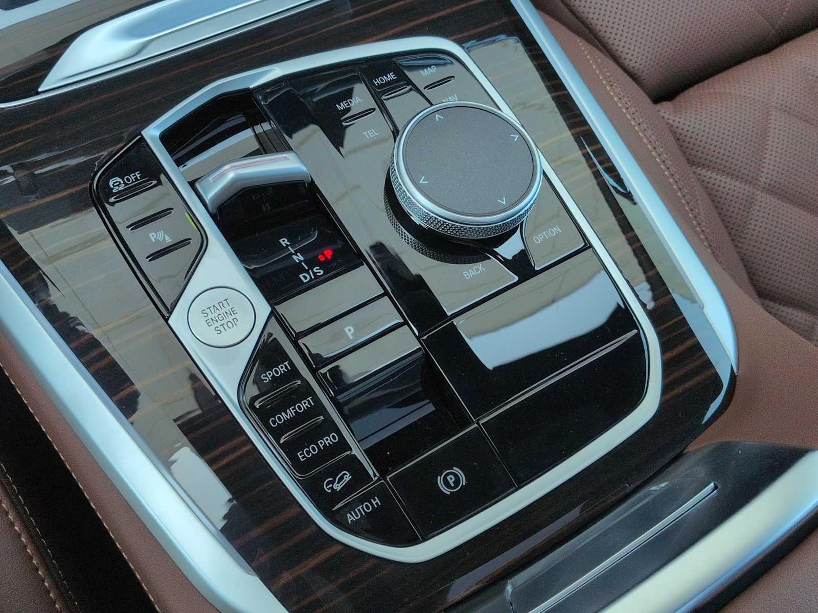 Thumbnail: 2026 BMW X5 - 35