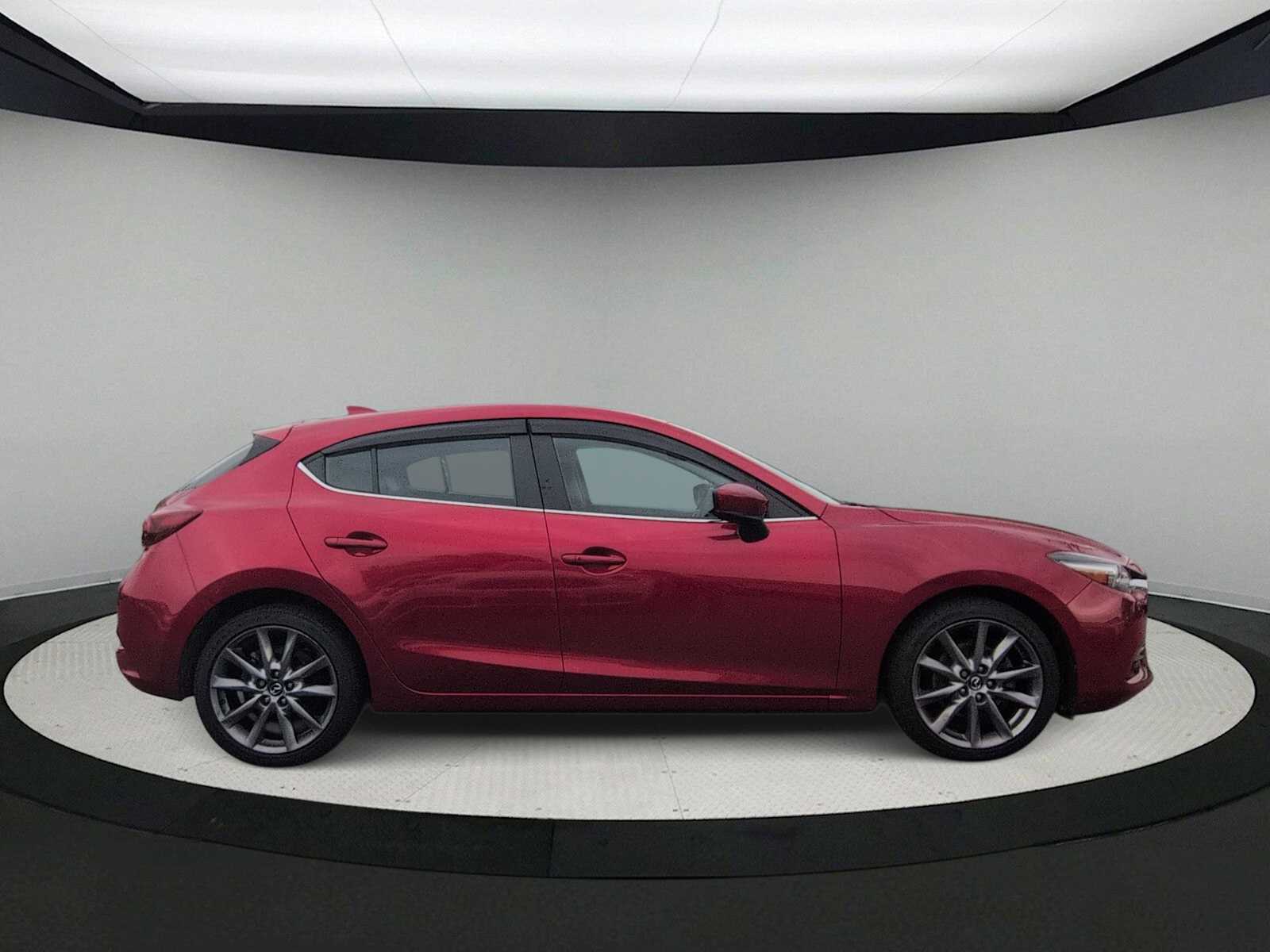 Thumbnail: 2018 Mazda Mazda3 - 9