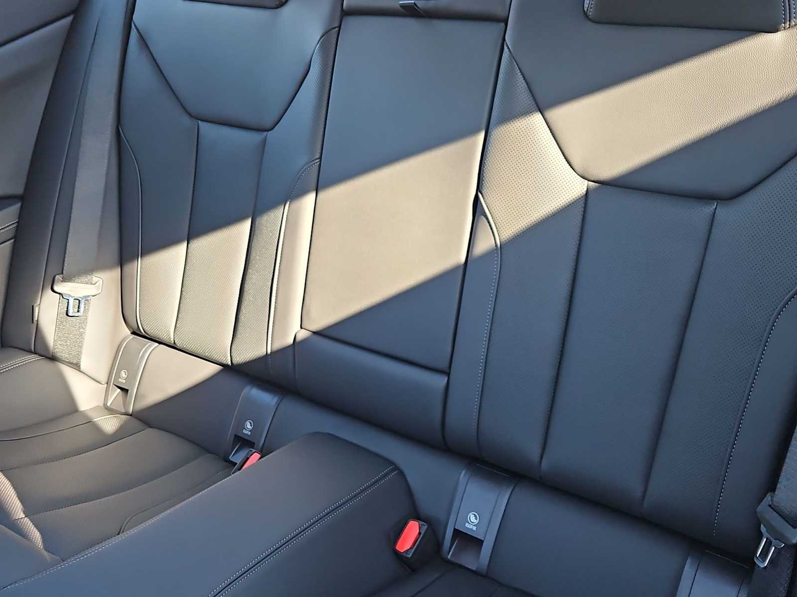 Thumbnail: 2026 BMW 4 Series - 17