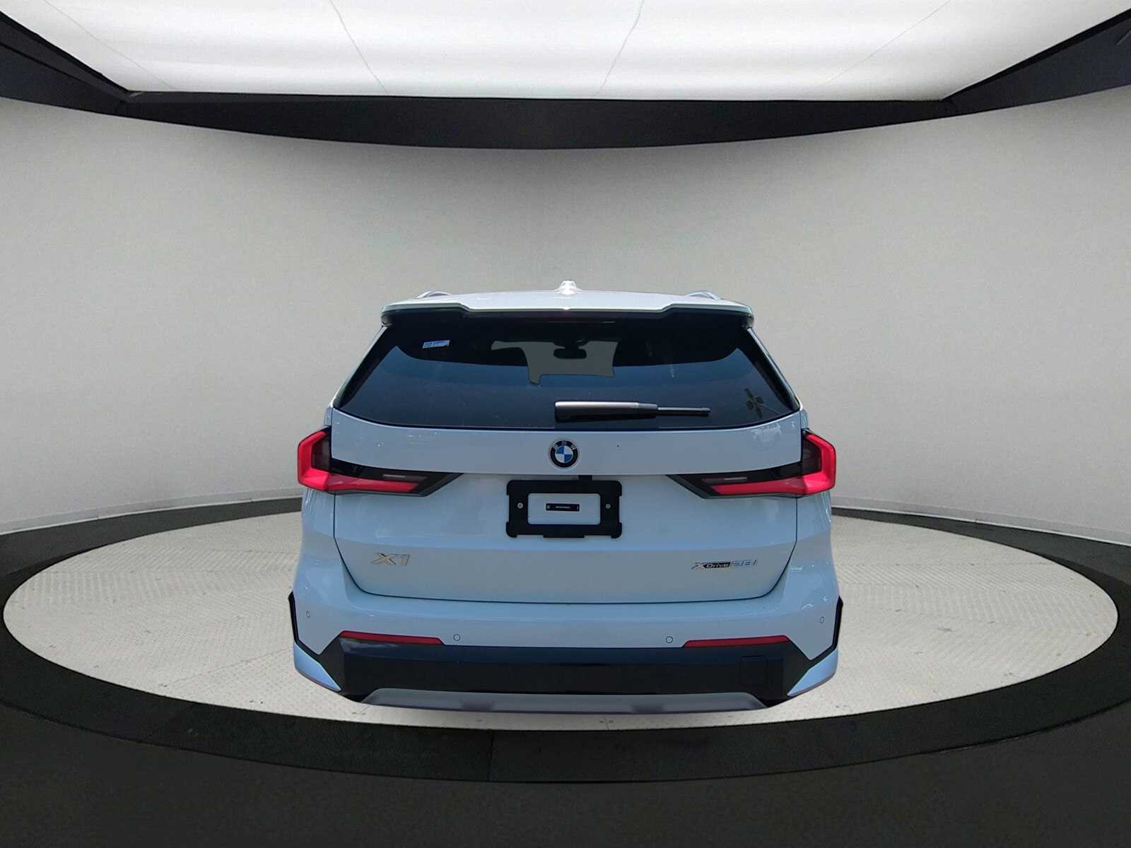 Thumbnail: 2025 BMW X1 - 7