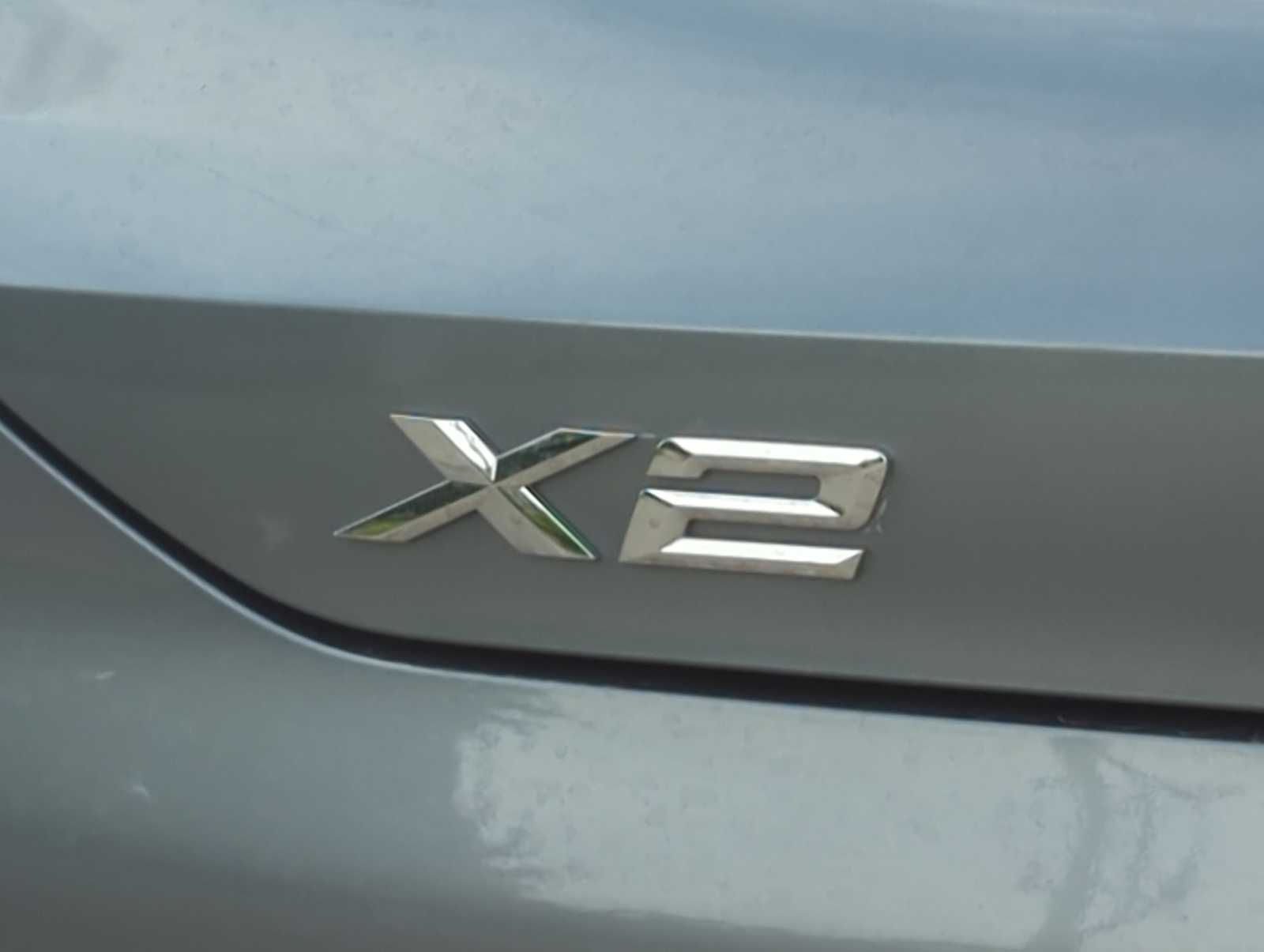 Thumbnail: 2023 BMW X2 - 12