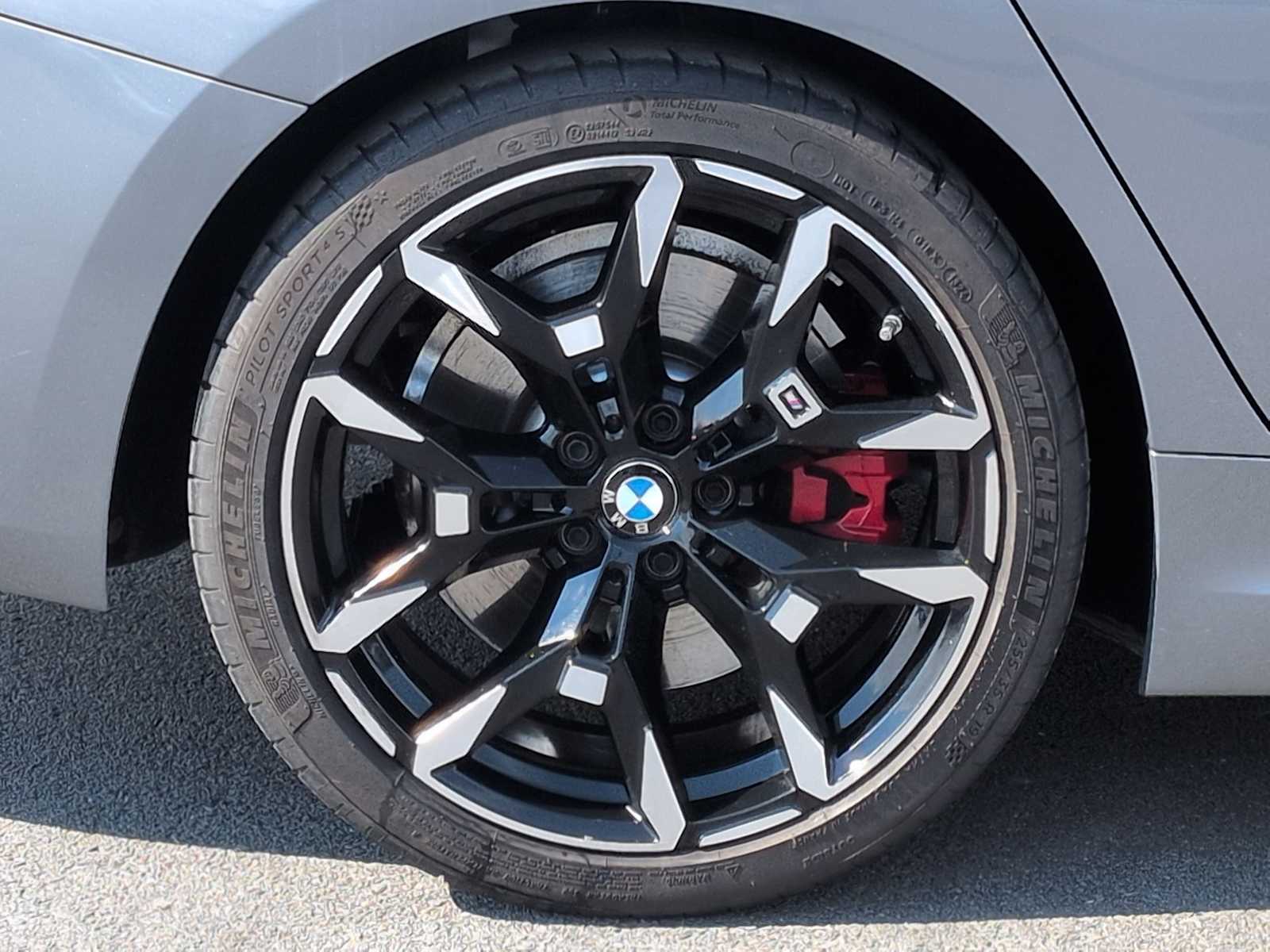 Thumbnail: 2025 BMW 3 Series - 14