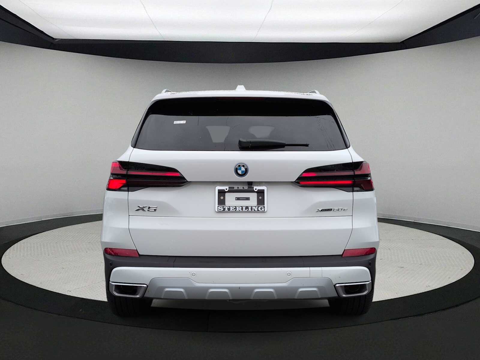 Thumbnail: 2026 BMW X5 - 7