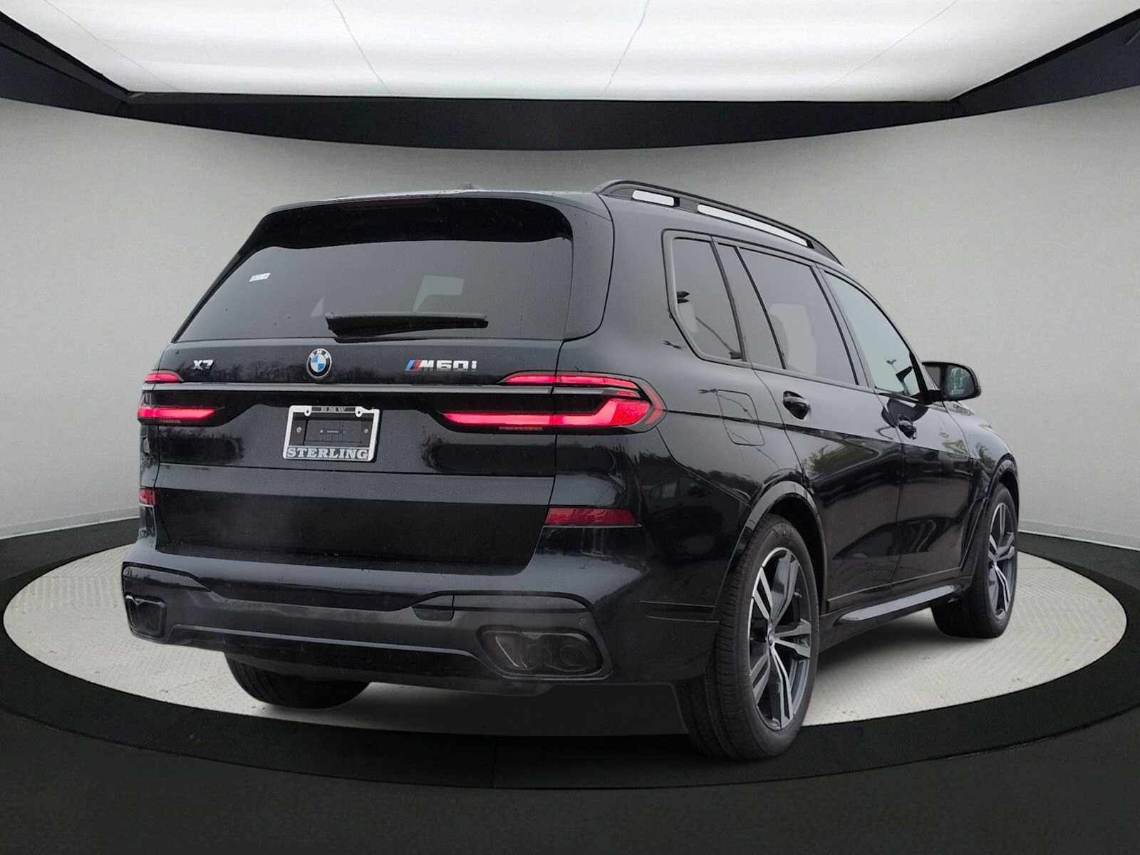 Thumbnail: 2026 BMW X7 - 8