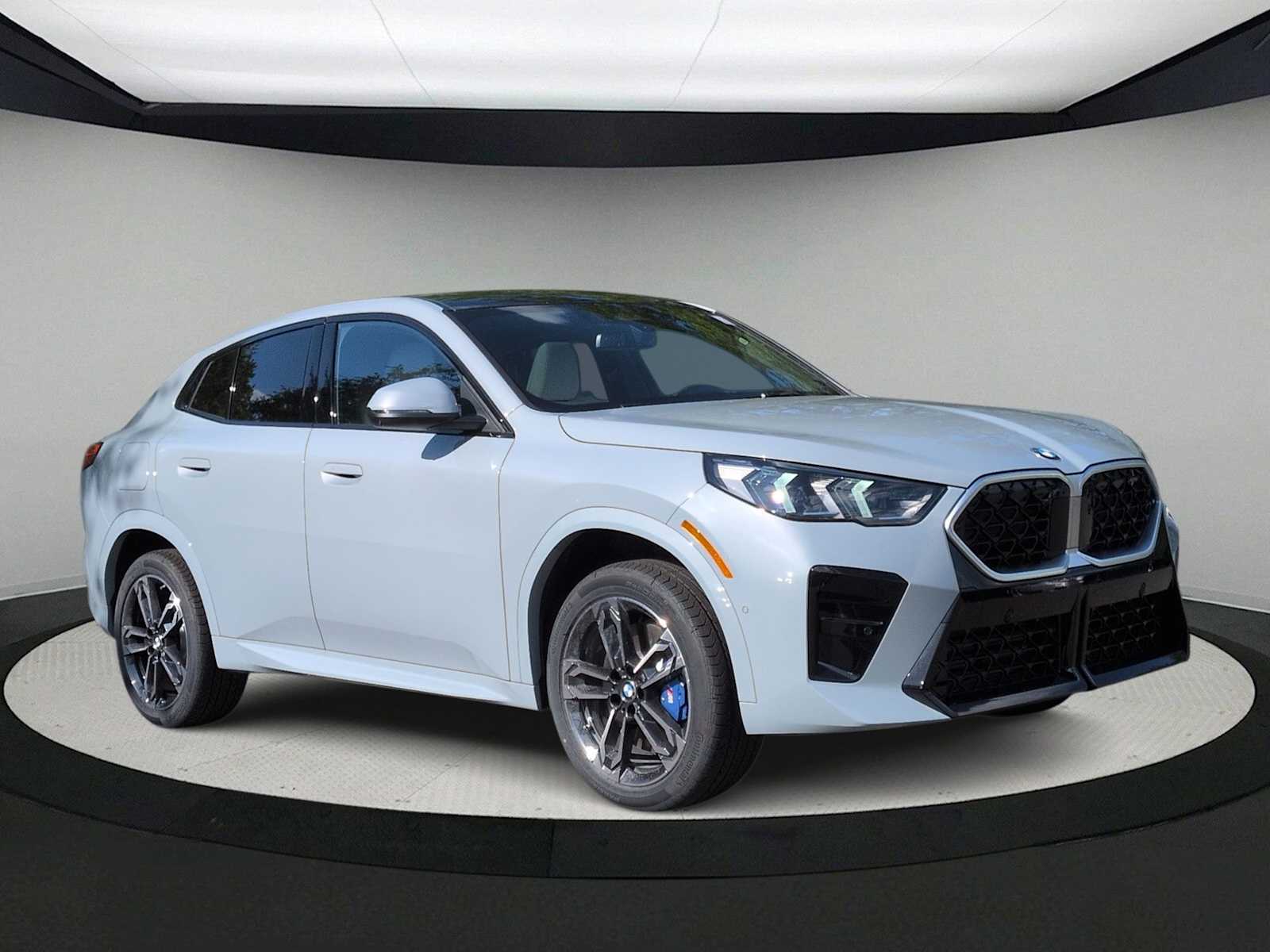 Thumbnail: 2026 BMW X2 - 2