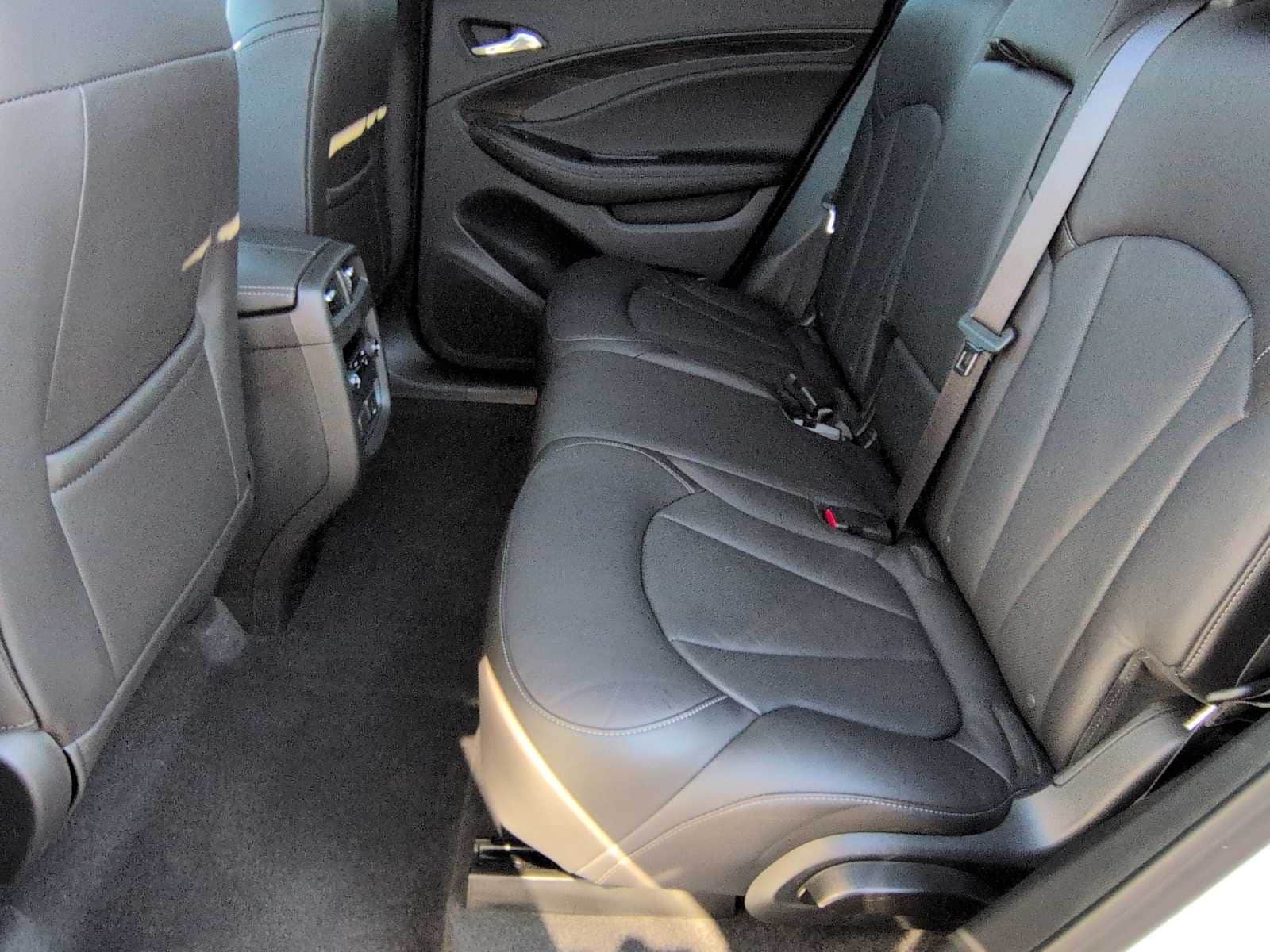 Thumbnail: 2019 Buick Envision - 20