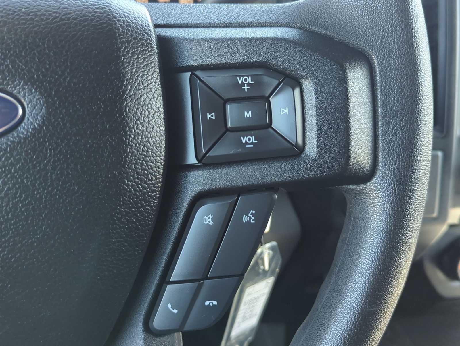 Thumbnail: 2015 Ford F-150 - 25