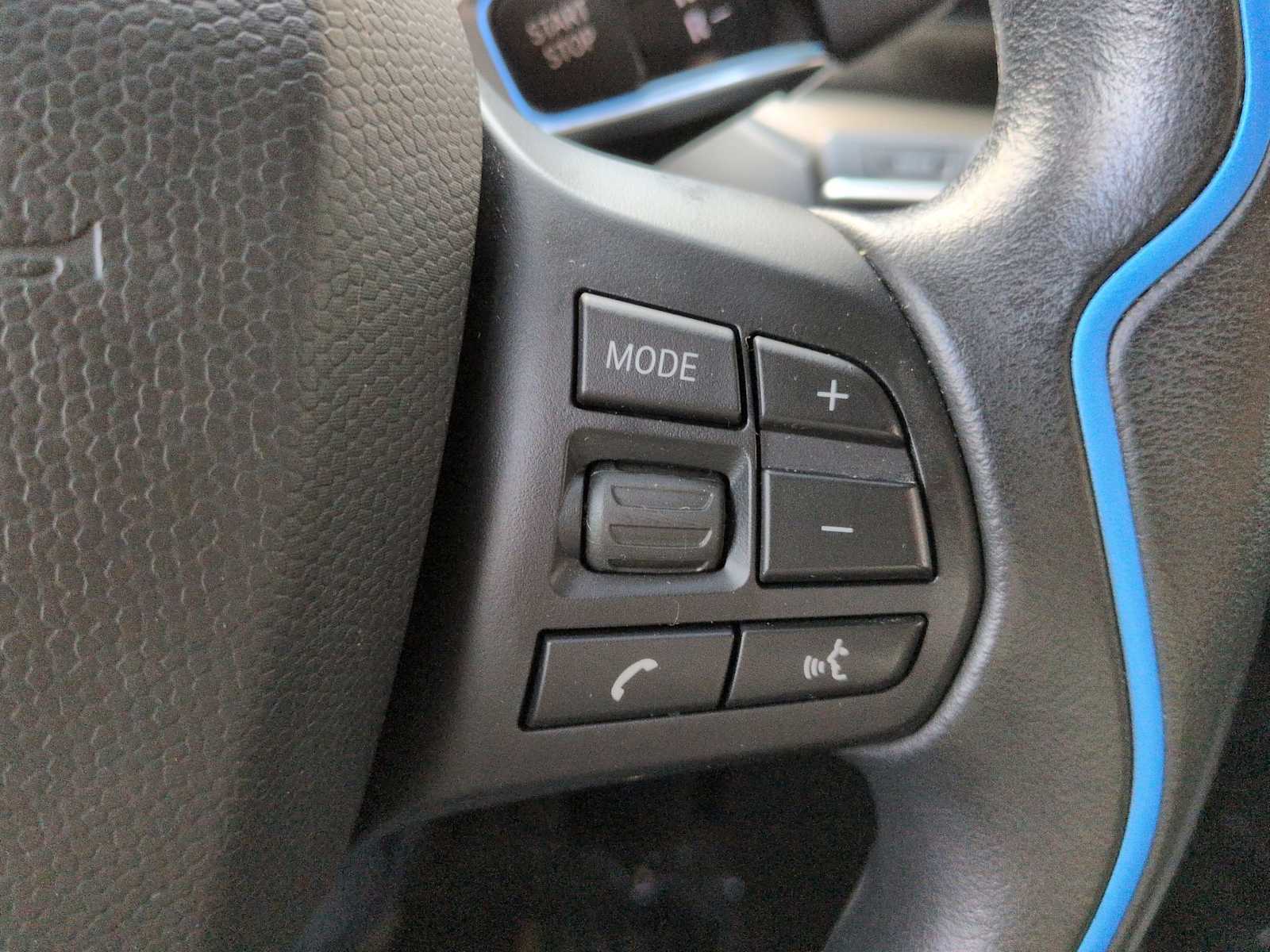 Thumbnail: 2016 BMW i3 - 24