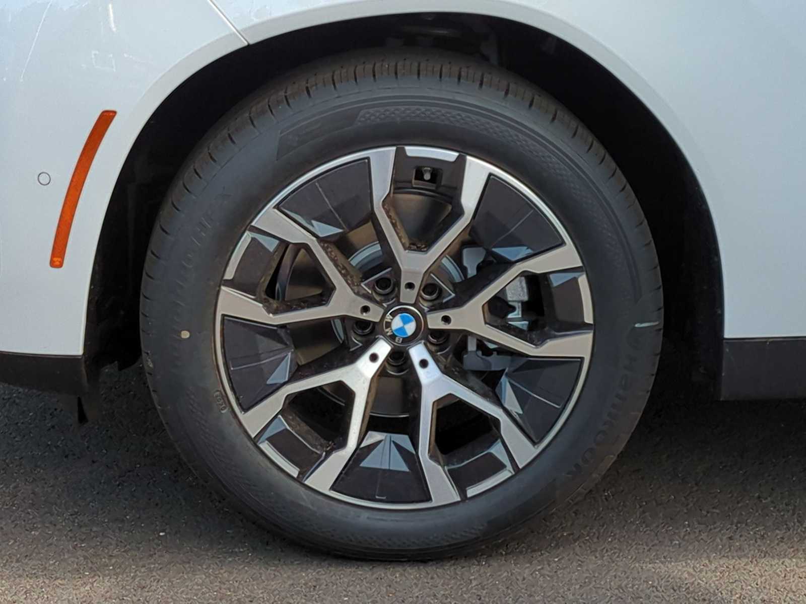 Thumbnail: 2025 BMW X3 - 13