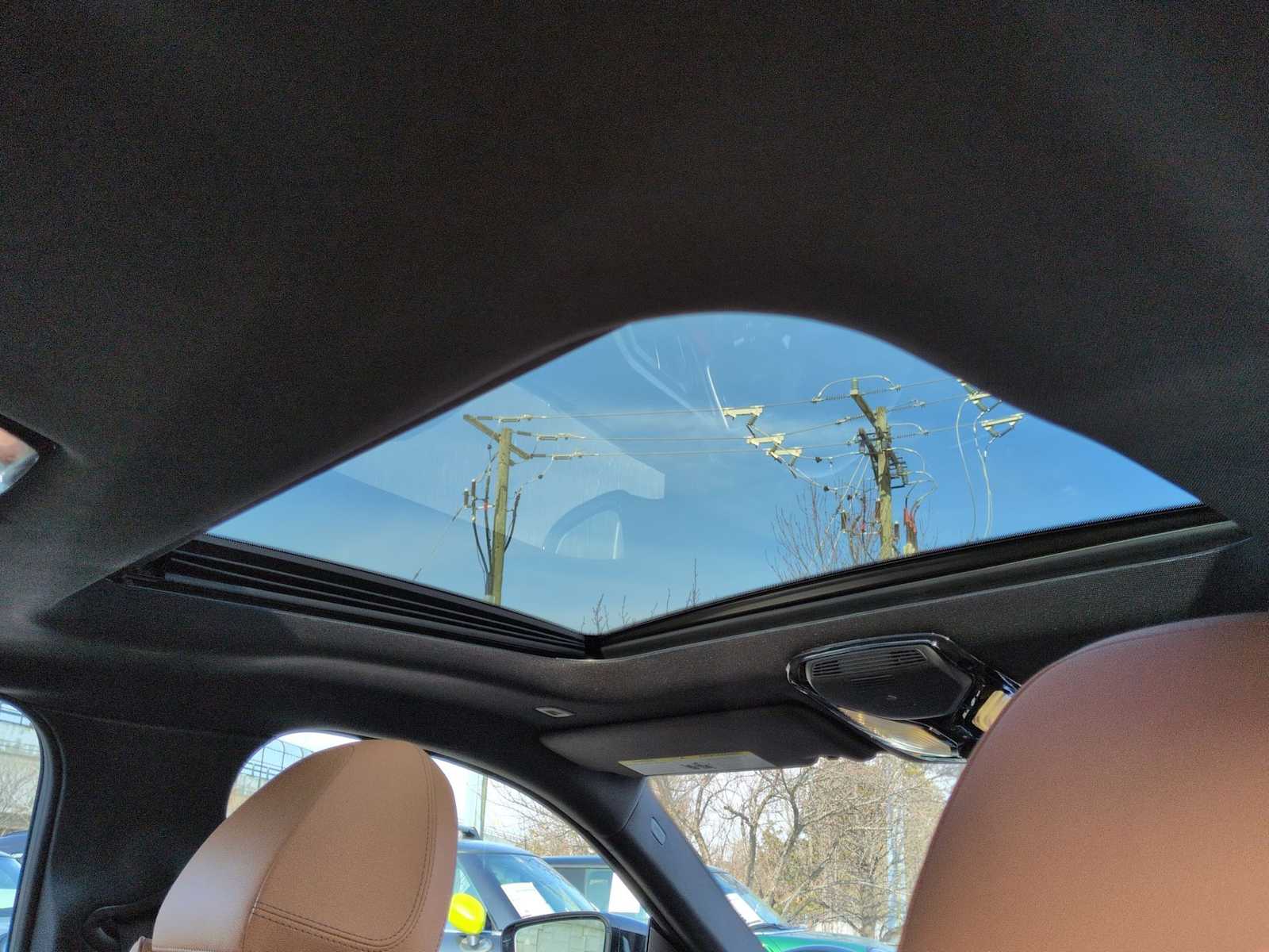 Thumbnail: 2023 BMW i4 - 23