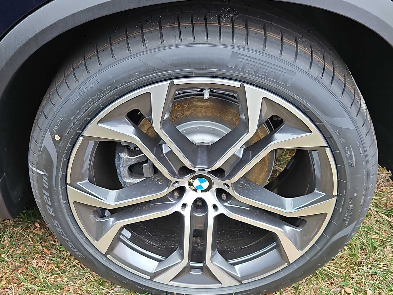 Thumbnail: 2026 BMW X5 - 12