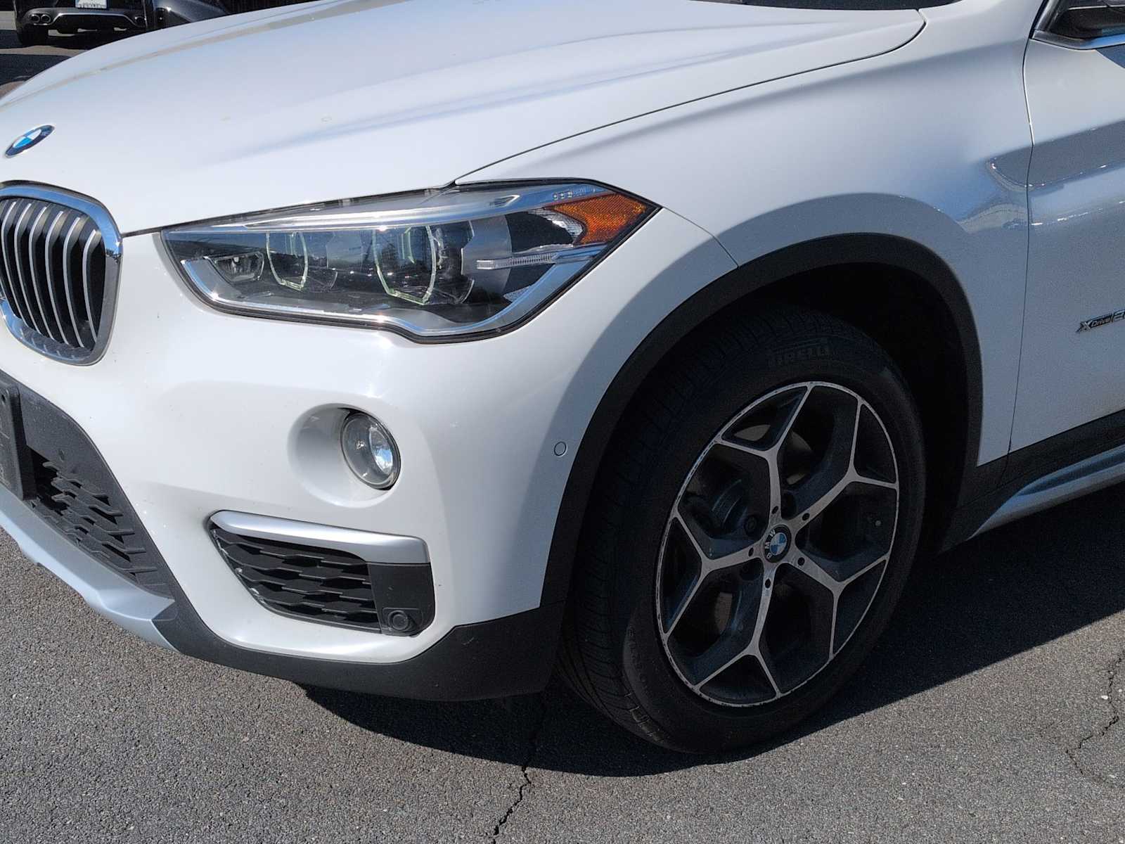 Thumbnail: 2016 BMW X1 - 11
