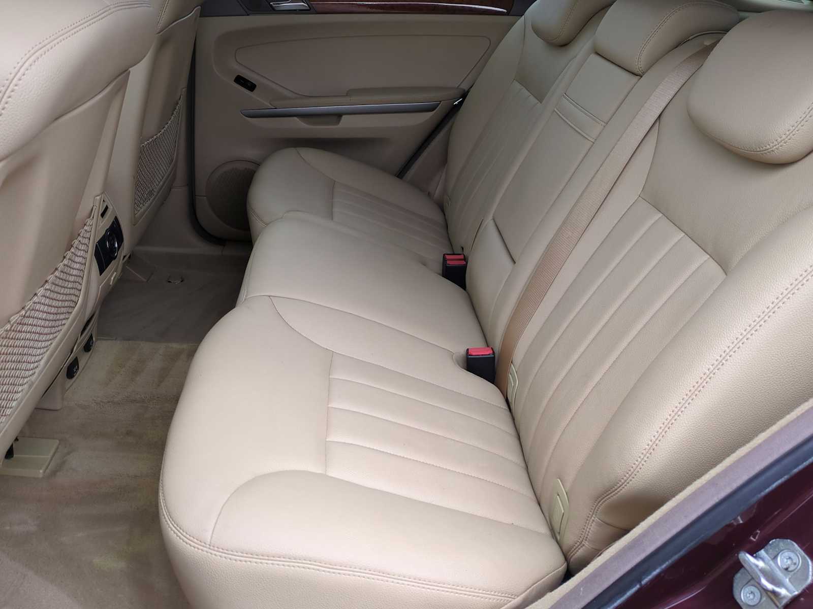 Thumbnail: 2006 Mercedes-Benz M-Class - 20