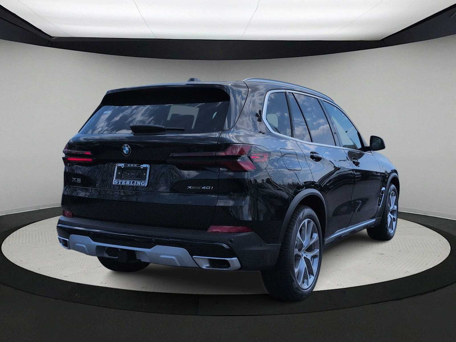 Thumbnail: 2026 BMW X5 - 8