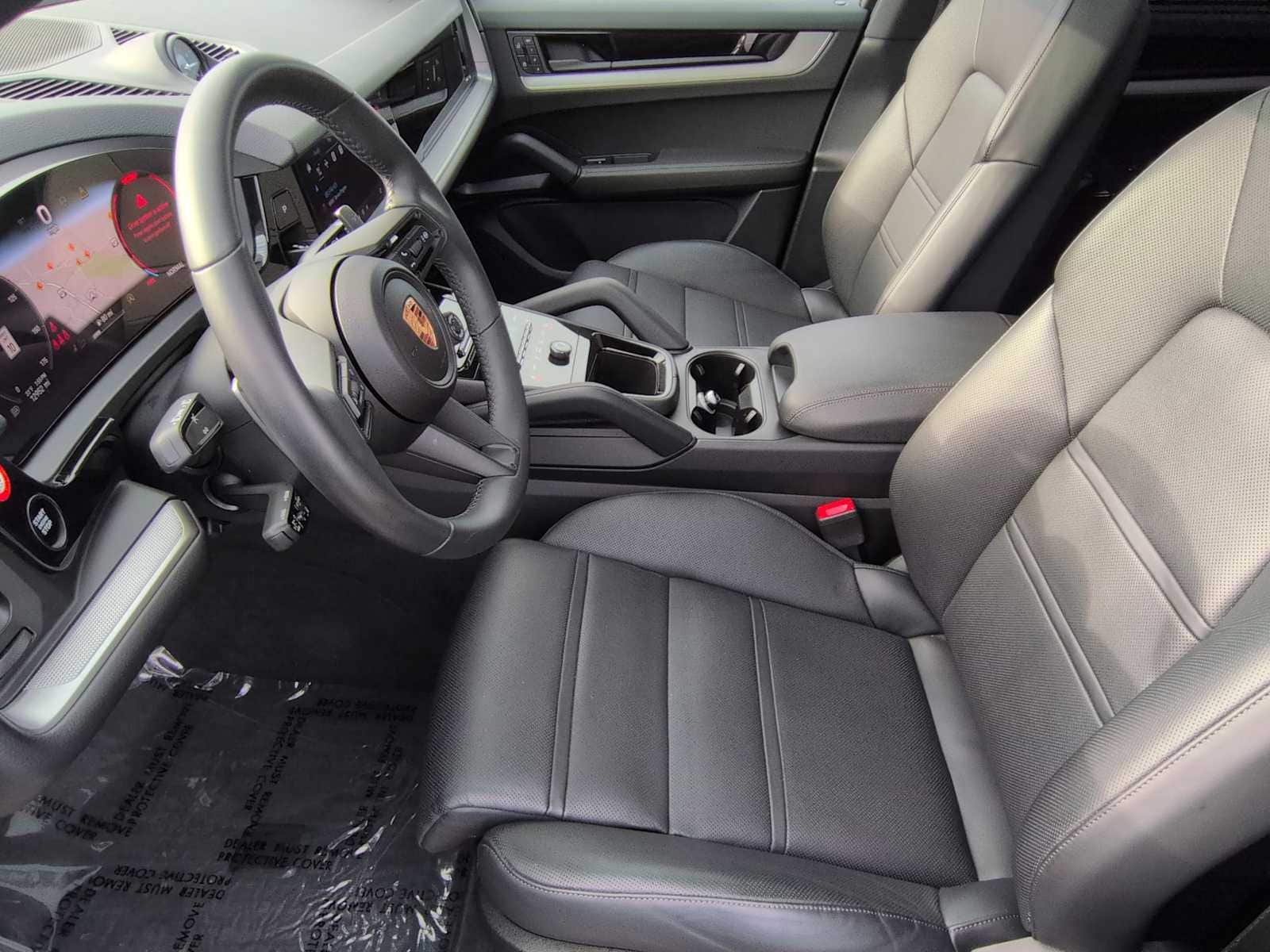 Thumbnail: 2025 Porsche  - 10