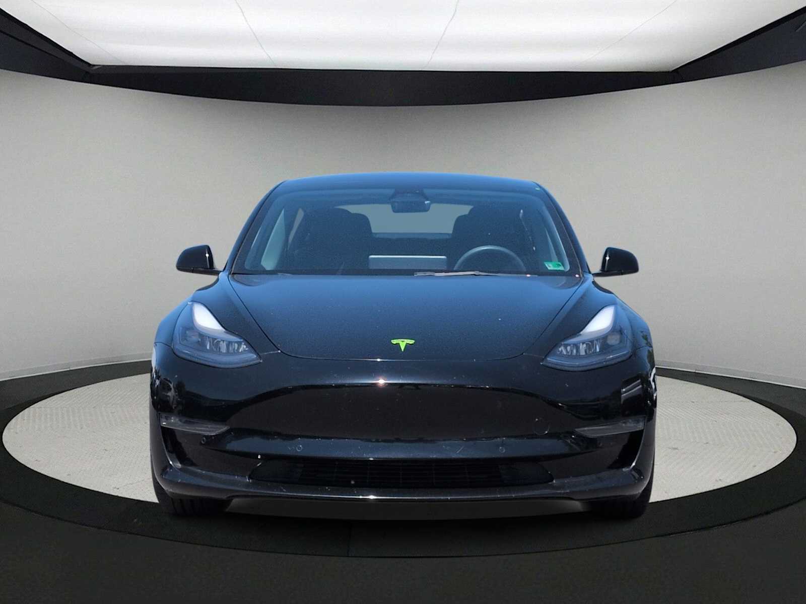 Thumbnail: 2022 Tesla Model 3 - 3