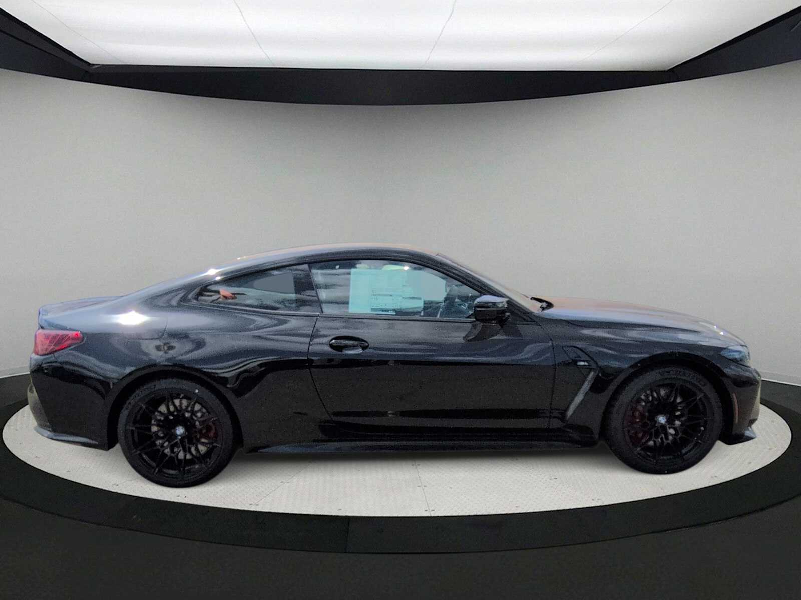 Thumbnail: 2026 BMW M4 - 9