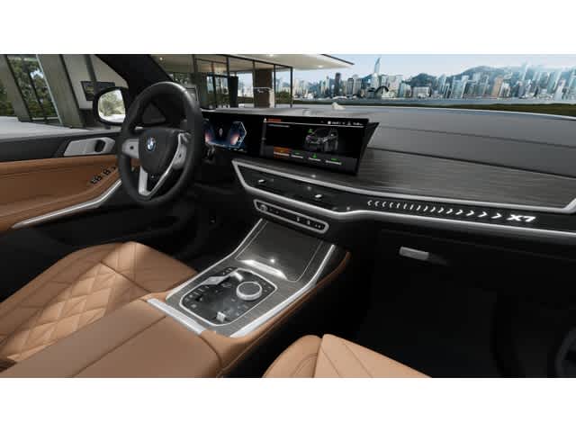 Thumbnail: 2026 BMW X7 - 14