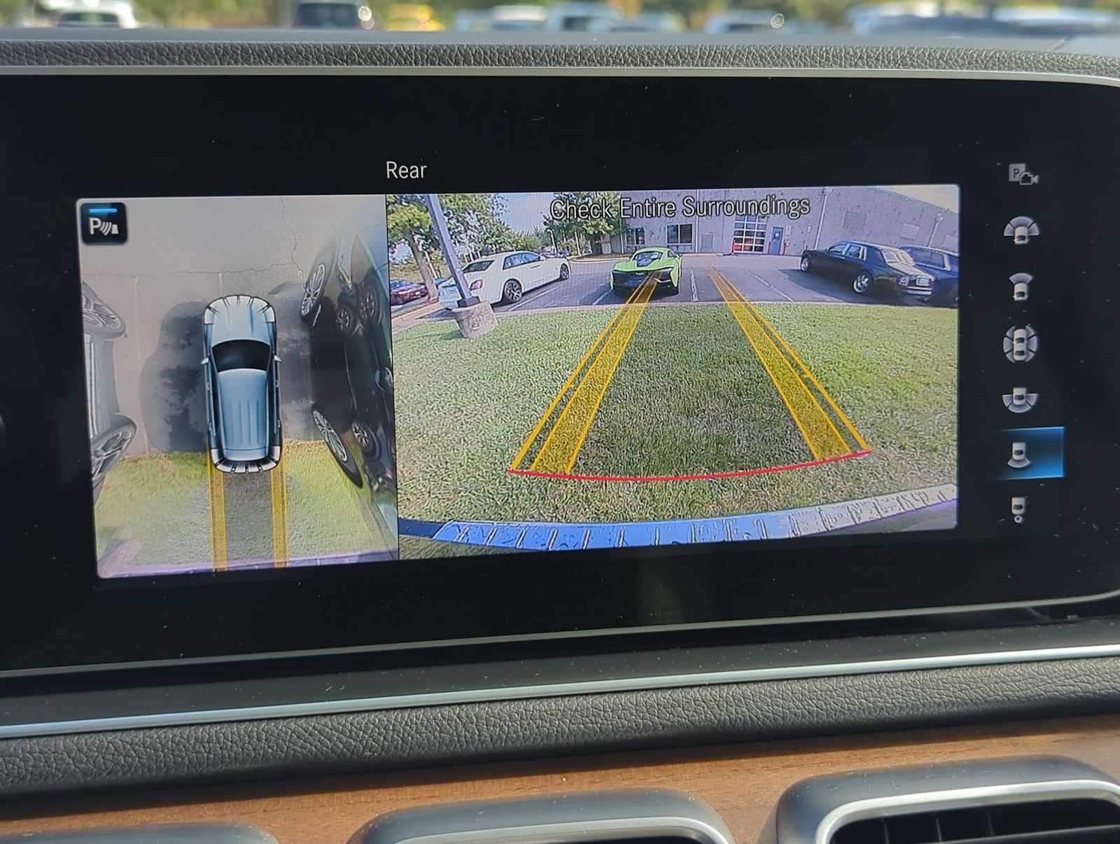 Thumbnail: 2021 Mercedes-Benz GLE - 30