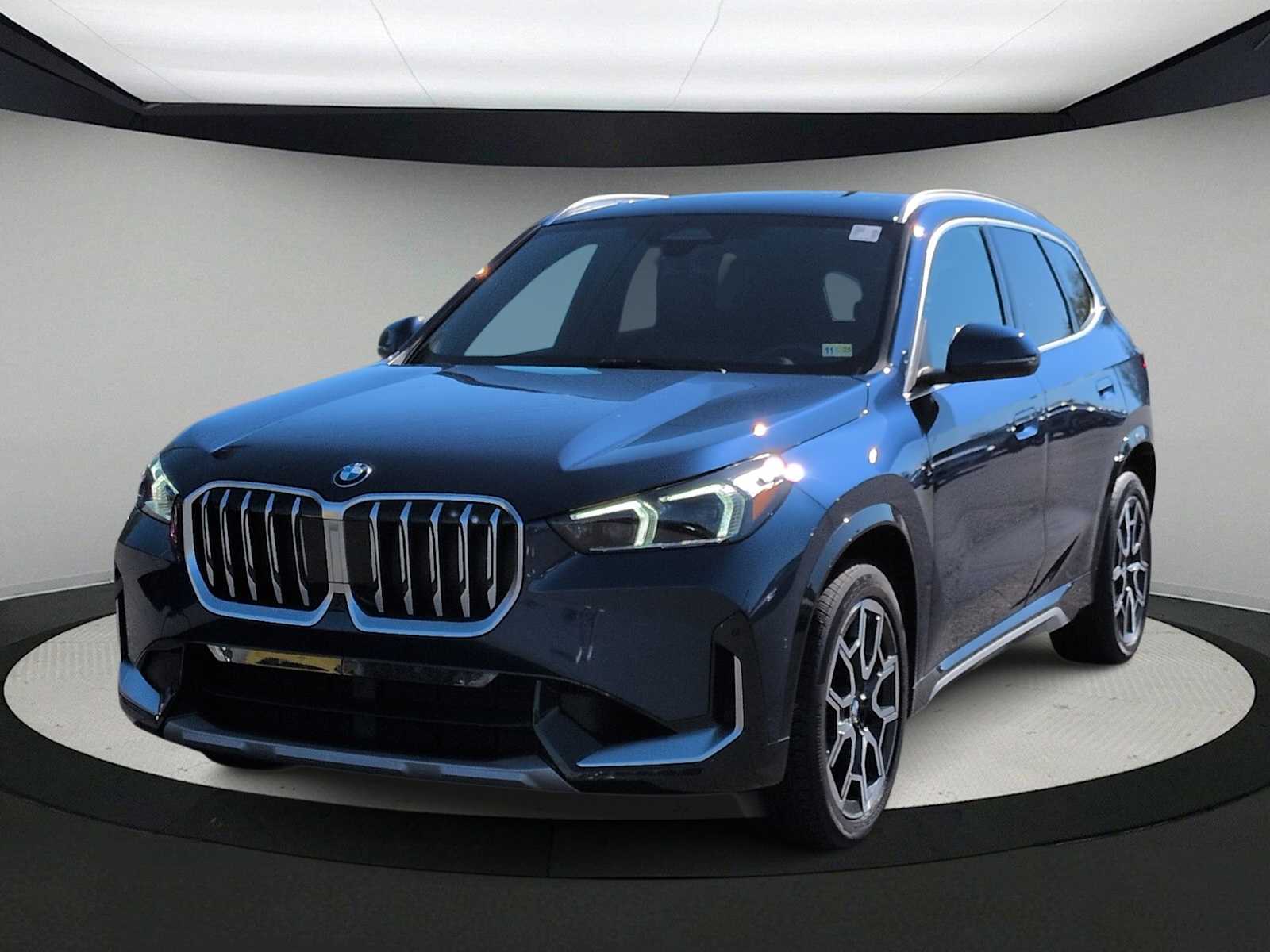 Thumbnail: 2025 BMW X1 - 4