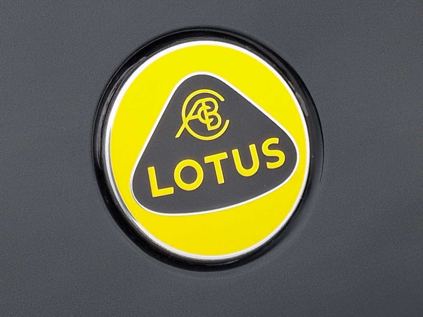 Thumbnail: 2024 Lotus Emira - 12