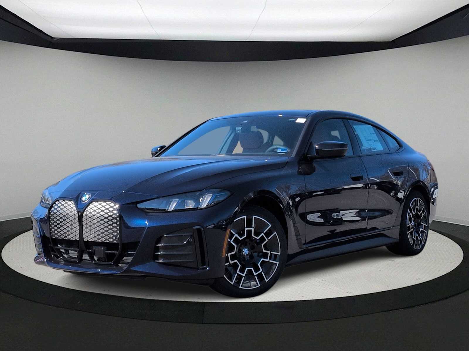 Thumbnail: 2026 BMW i4 - 1