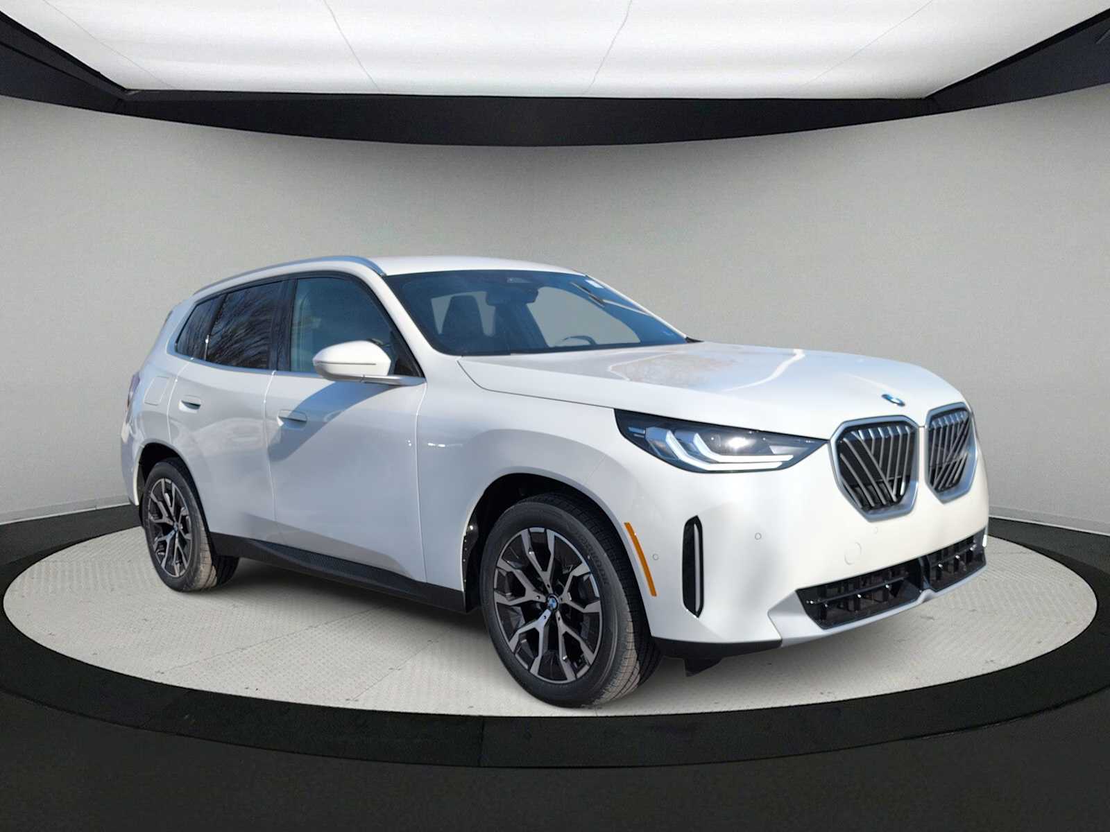 Thumbnail: 2026 BMW X3 - 2
