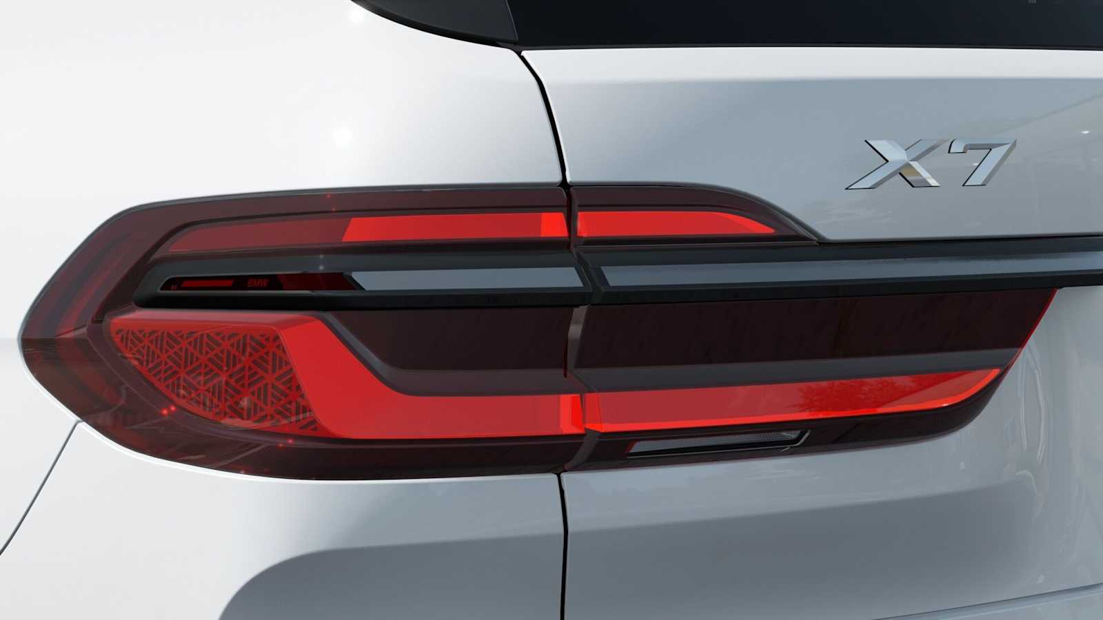 Thumbnail: 2026 BMW X7 - 8