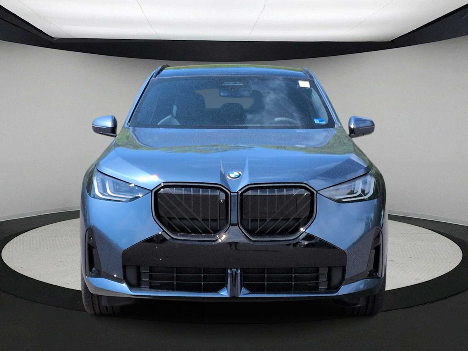 Thumbnail: 2026 BMW X3 - 3