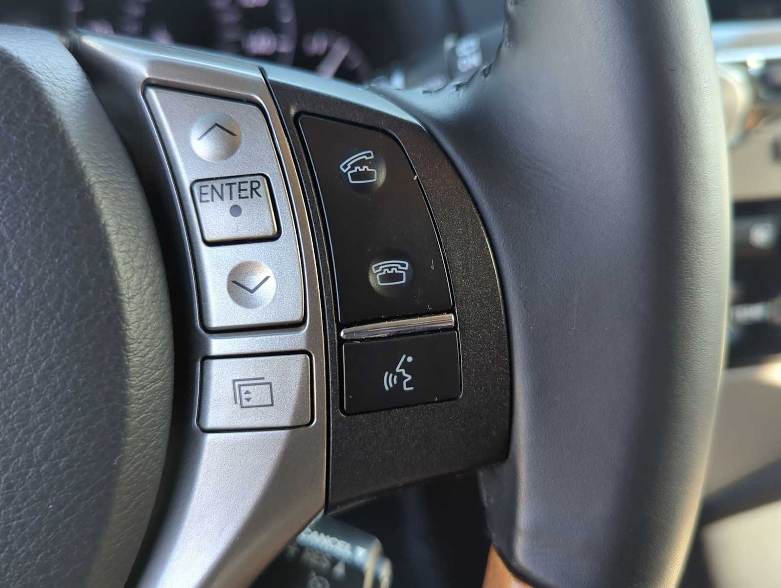 Thumbnail: 2015 Lexus RX - 26