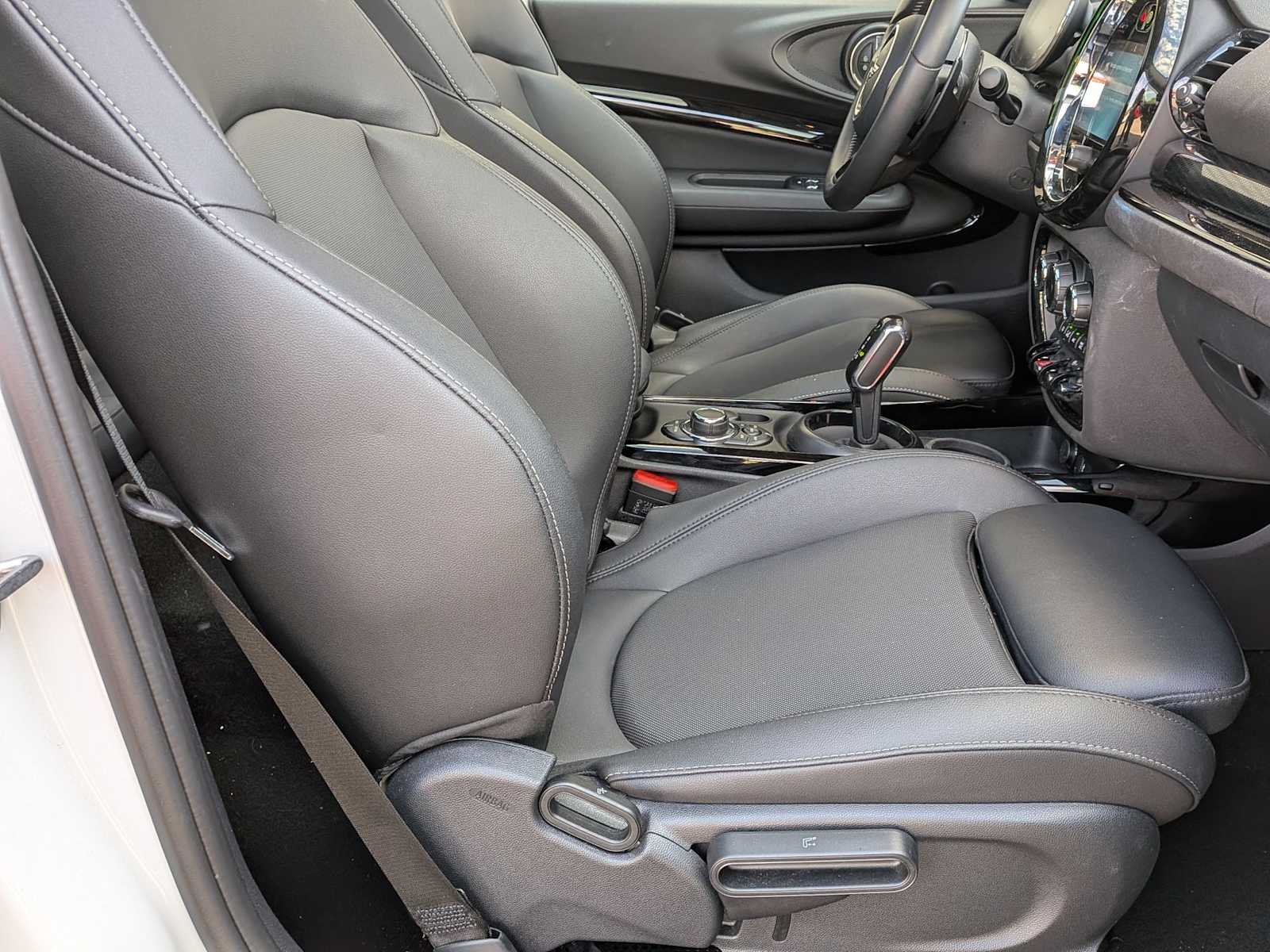 Thumbnail: 2024 MINI Cooper Clubman - 24