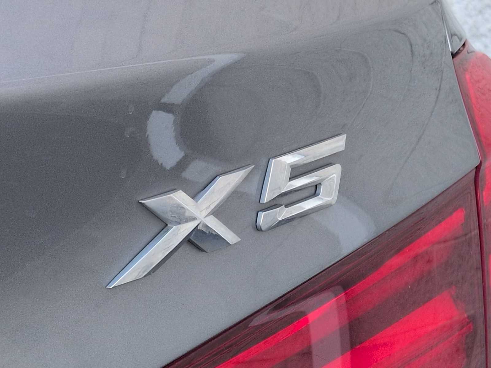 Thumbnail: 2015 BMW X5 - 13