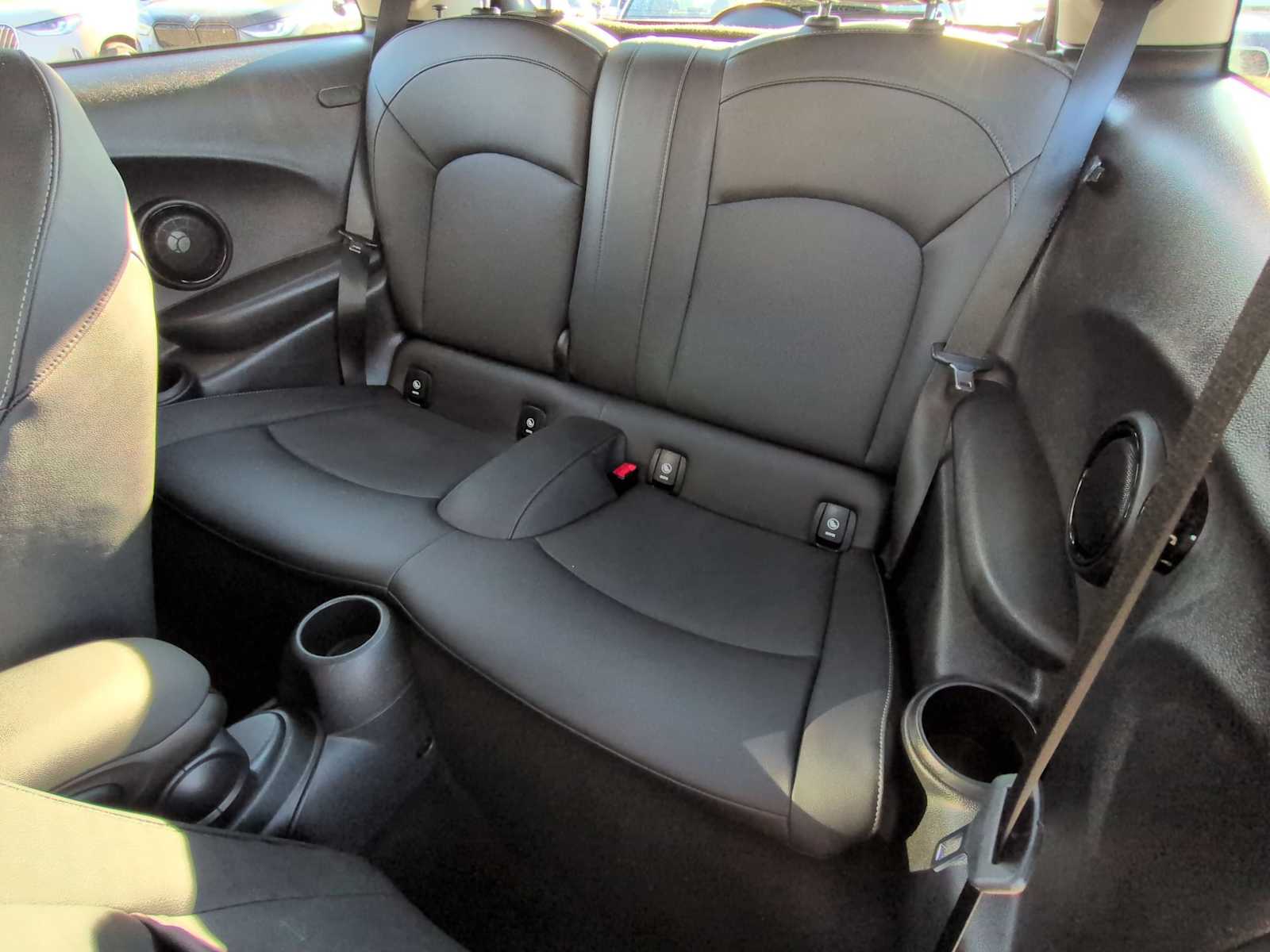 Thumbnail: 2024 MINI Cooper Hardtop - 19