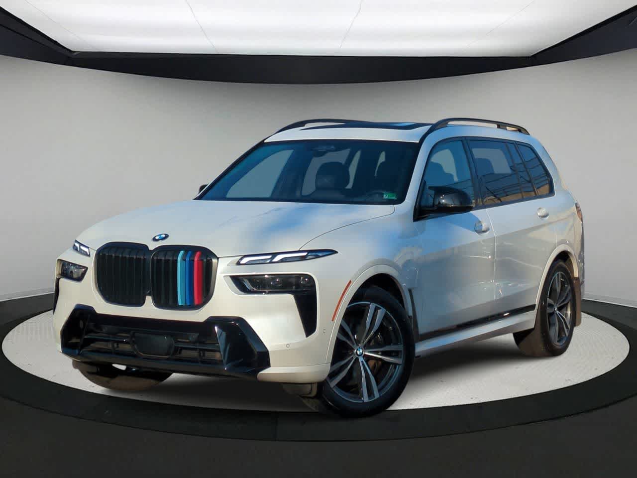 Thumbnail: 2023 BMW X7 - 1
